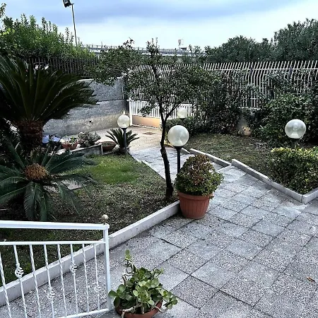 La Casa Di Tommy - * Naples