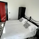 La Casa Di Tommy - * Napoli